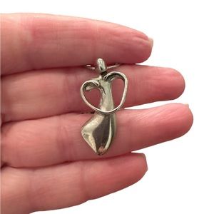 Carolyn Pollack 925 silver Loving Hug necklace
